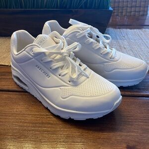 Leather Sketchers